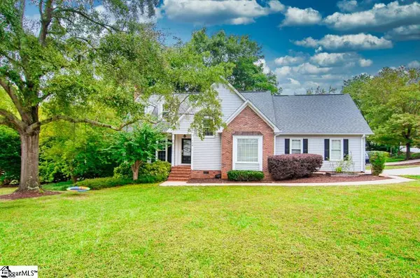 104 Wood Creek Road, Mauldin, SC 29662