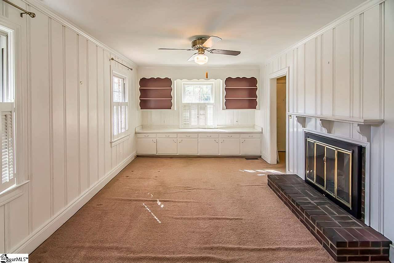 Greenville, SC 29609,12 Wrenn Street