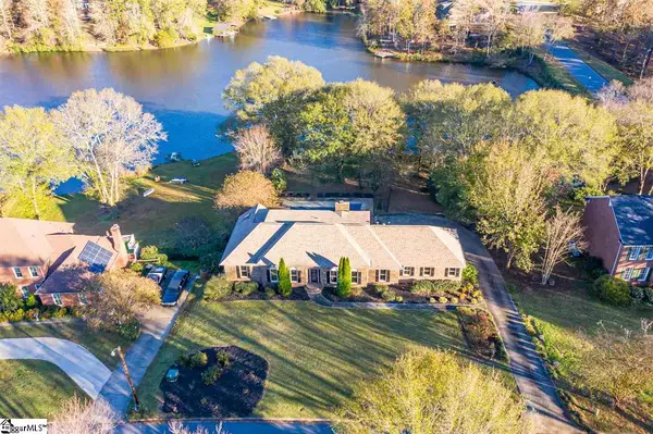 Moore, SC 29369,206 W Killarney Lake