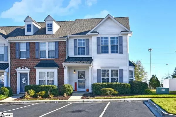 42 Spring Crossing Circle, Greer, SC 29650