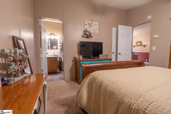 Liberty, SC 29657-4010,213 Sir Francis Way