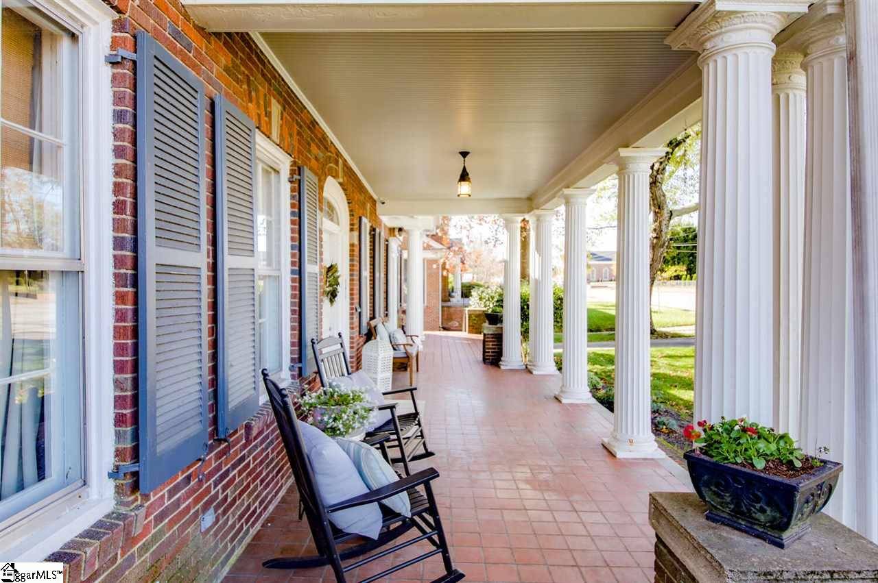 Greer, SC 29650,224 N Main Street