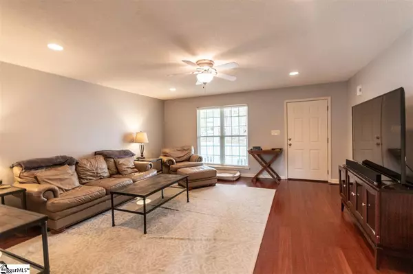 Greer, SC 29650,212 BARRY Drive