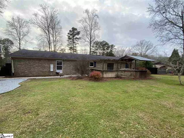 Laurens, SC 29360,113 fox trail Drive