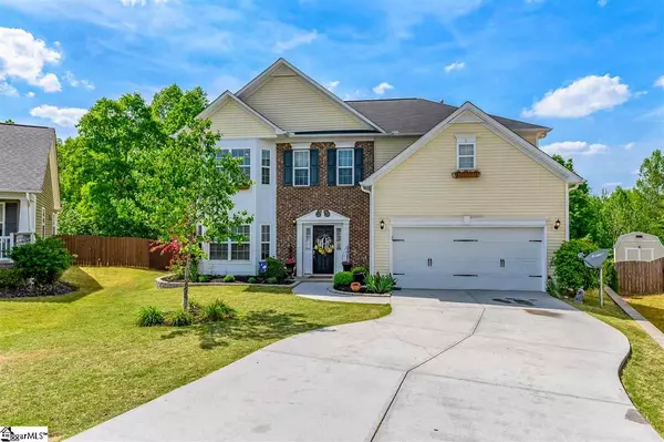 8 Kennard Court, Simpsonville, SC 29681