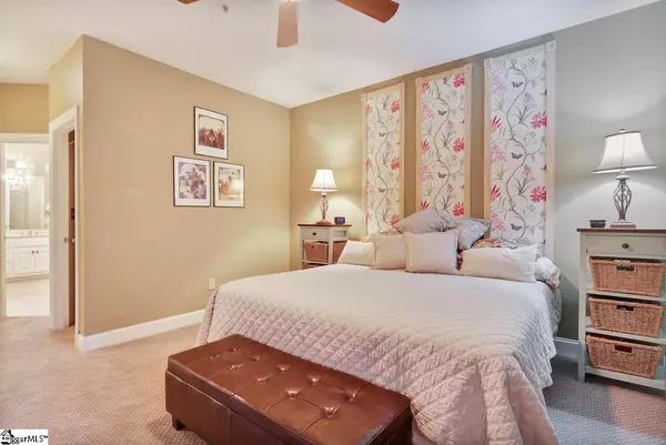 Greenville, SC 29601,1209 E Washington Street