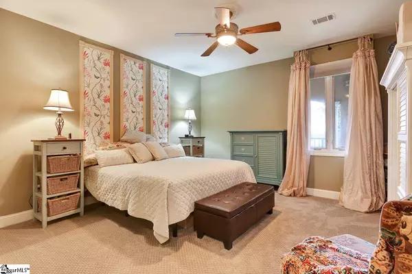 Greenville, SC 29601,1209 E Washington Street