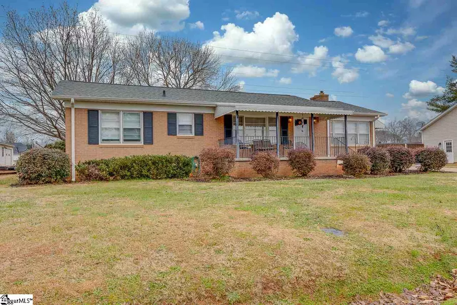 105 Woodfield Drive, Greer, SC 29651