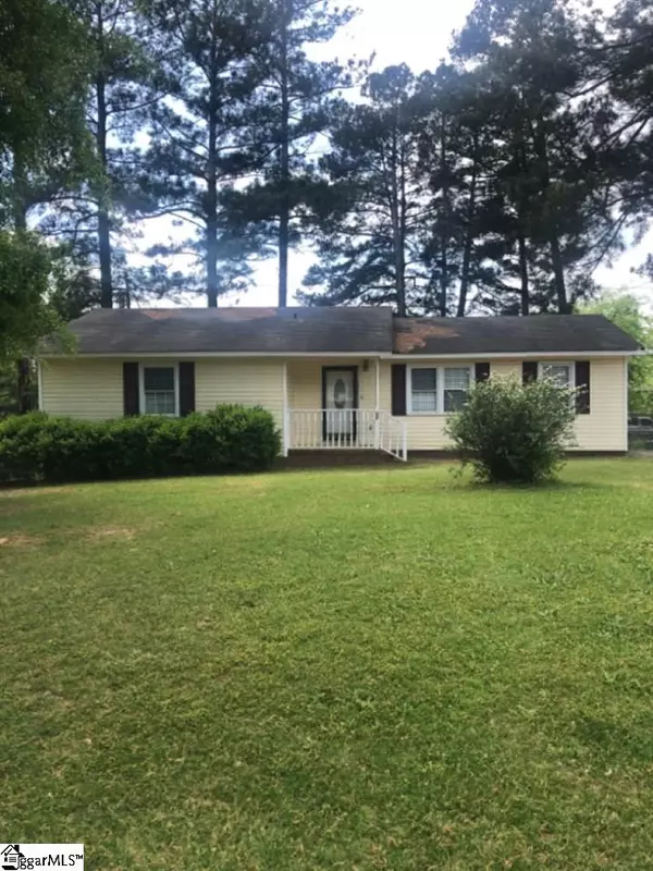 302 Windmill Circle, Greenwood, SC 29646