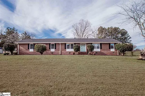 208 Bedford Road, Easley, SC 29642