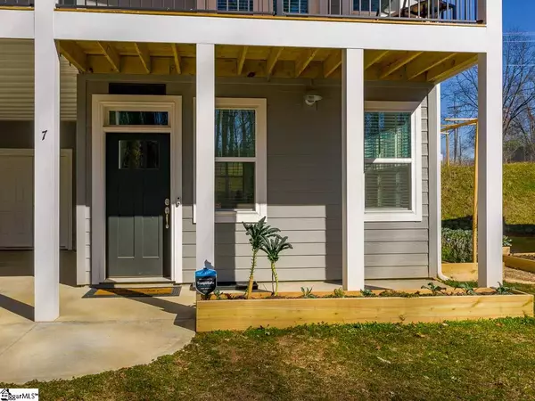 Greer, SC 29650,7 Green Harvest Way