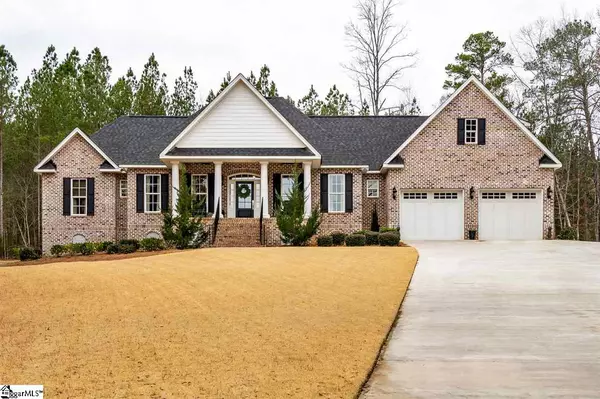 113 Sawgrass Place, Greenwood, SC 29649