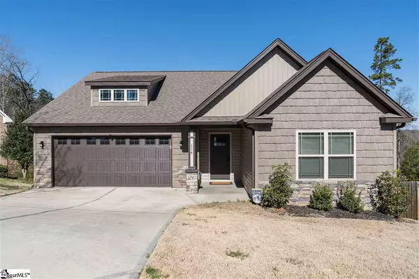 114 S Hamlet Court, Moore, SC 29369