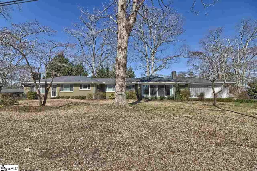 201 Oakfield Avenue, Easley, SC 29640