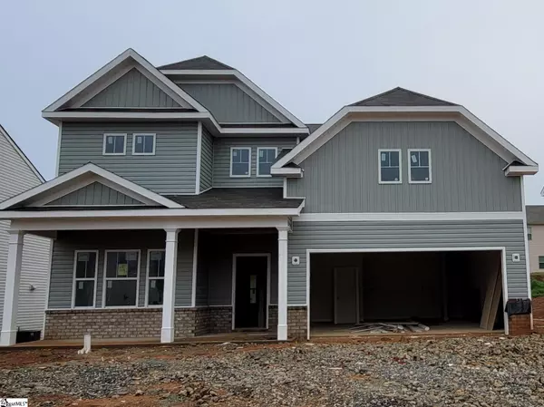 442 Wolfbend Road, Woodruff, SC 29388