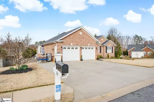 Greer, SC 29651,6 Saint Thomas Court