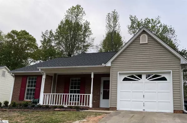 128 W Fall River Way, Simpsonville, SC 29680-6210