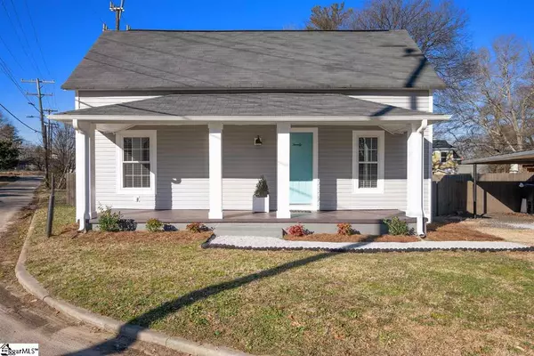 20 Haynesworth Street, Greenville, SC 29611