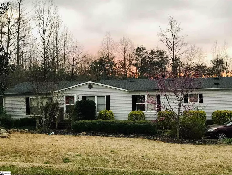 19 Gibson Oaks Drive, Greer, SC 29651