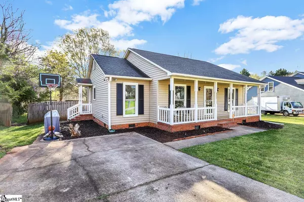 Simpsonville, SC 29681,423 Laurel Tree Lane