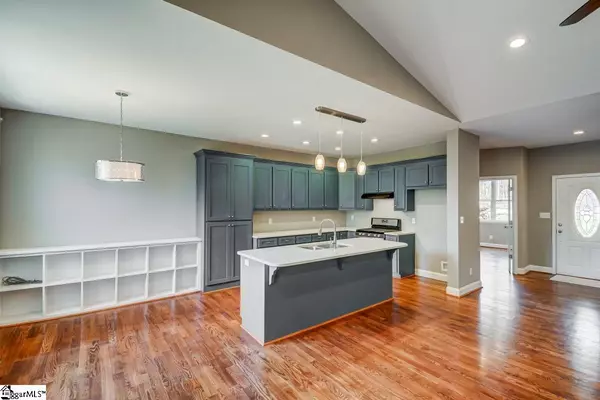 Landrum, SC 29356,140 Good Road