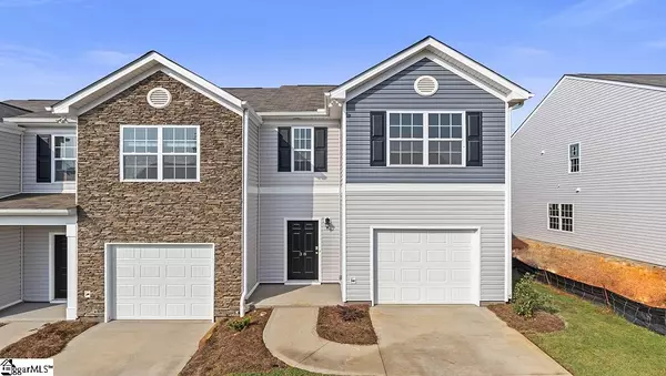 15 Moorlyn Lane, Greer, SC 29650