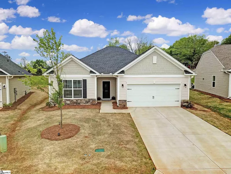 229 Cassingham Lane, Boiling Springs, SC 29316