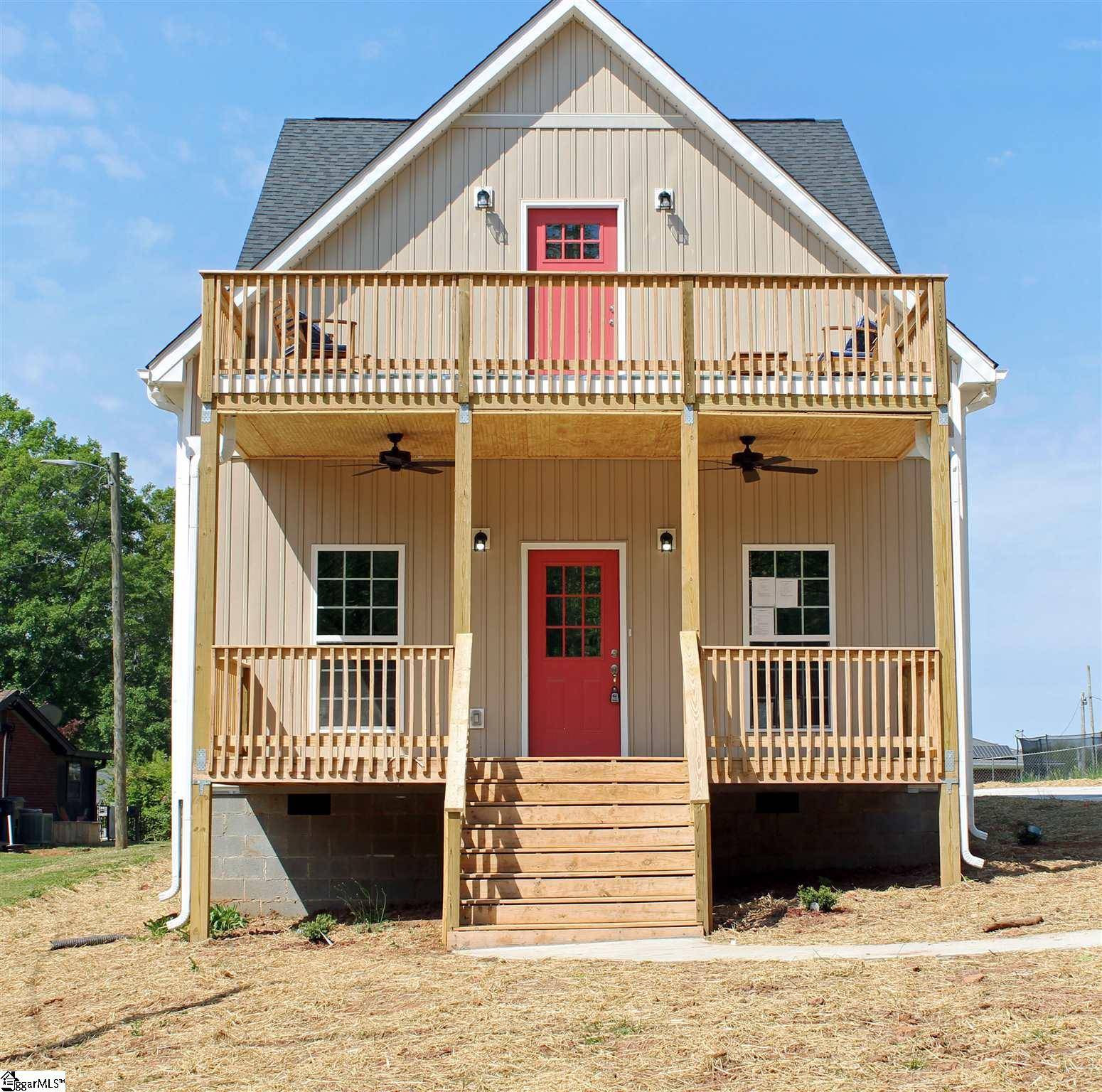 Greenville, SC 29609,15 Phillips Avenue
