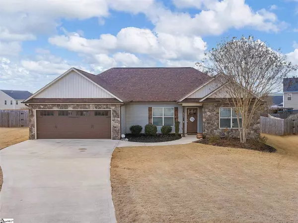 822 Yates Court, Boiling Springs, SC 29316