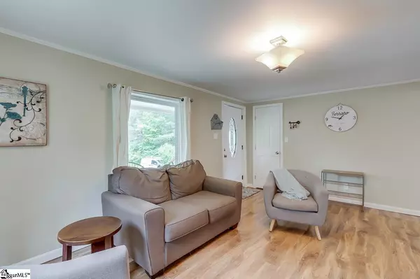 Landrum, SC 29356,216 Lakeview Drive