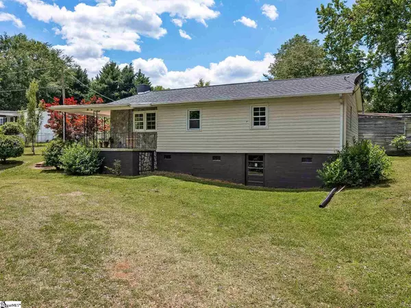 Campobello, SC 29322,242 Settle Avenue