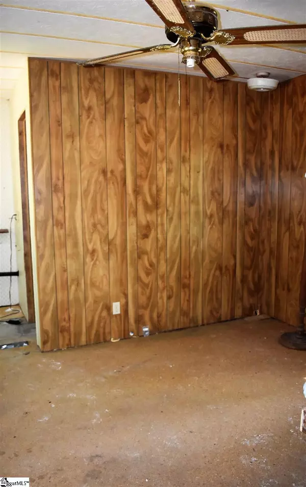 Fountain Inn, SC 29644,242 Meadowland Drive