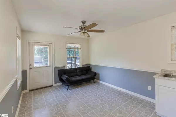 Townville, SC 29689-4152,1045 Smyzer Road