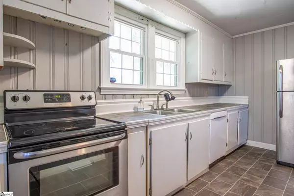 Piedmont, SC 29673,5 TRANSYLVANIA Street