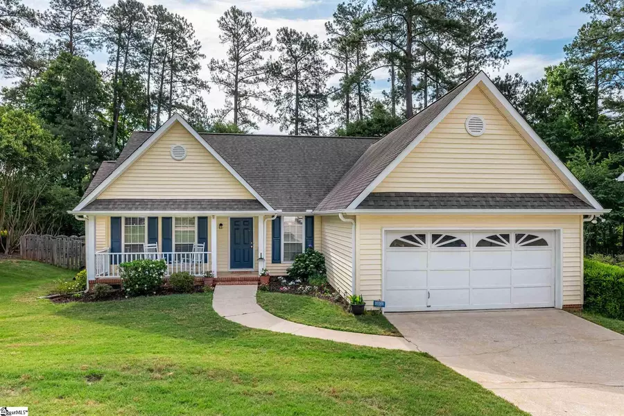 7 E Fair Isle Drive, Simpsonville, SC 29681