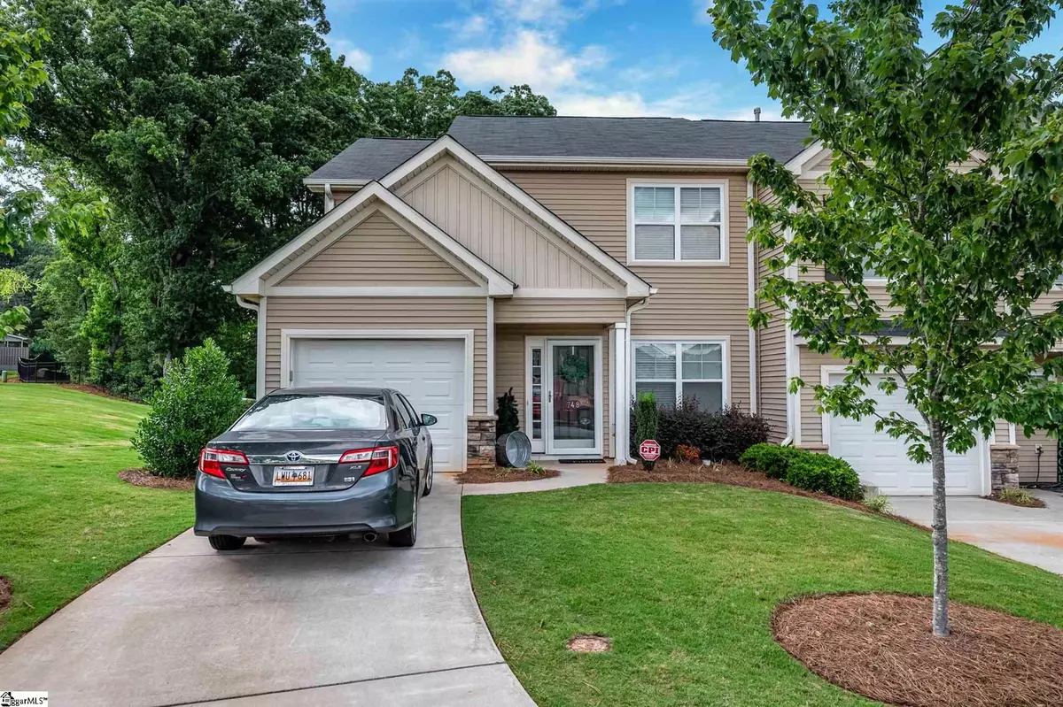 Simpsonville, SC 29681,748 Elmbrook Drive