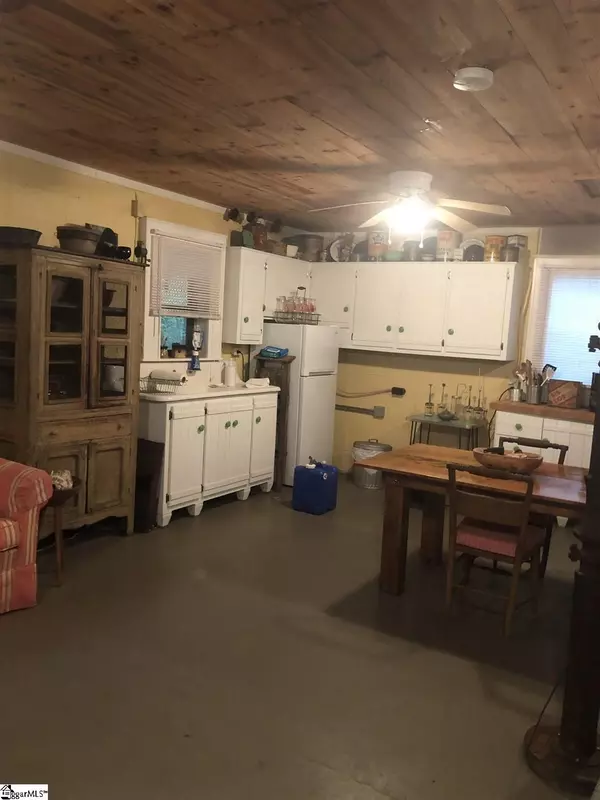 Marietta, SC 29661,330 Sherwood Road