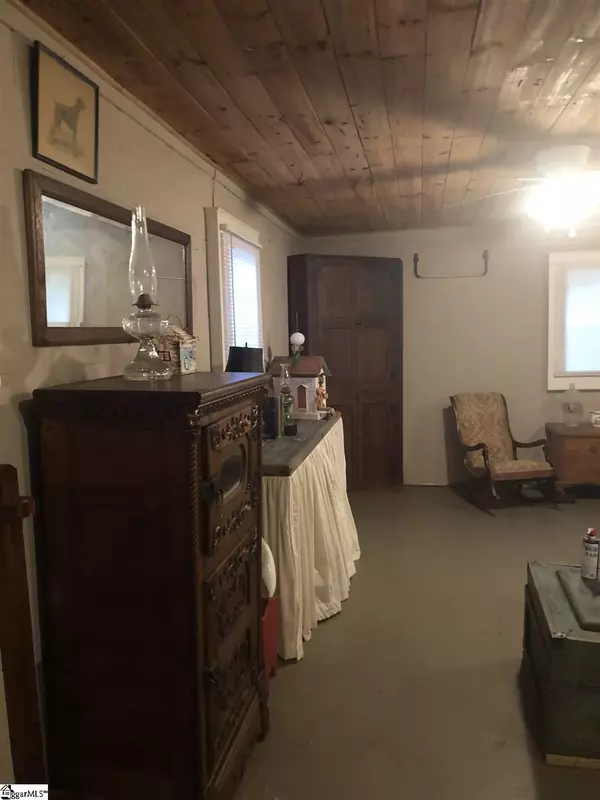 Marietta, SC 29661,330 Sherwood Road
