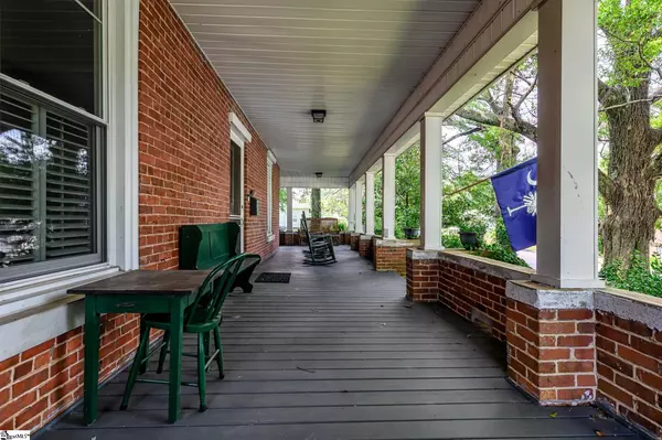 Liberty, SC 29657,7 Lee Street