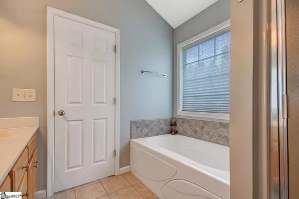Simpsonville, SC 29680,904 Morning Mist Lane
