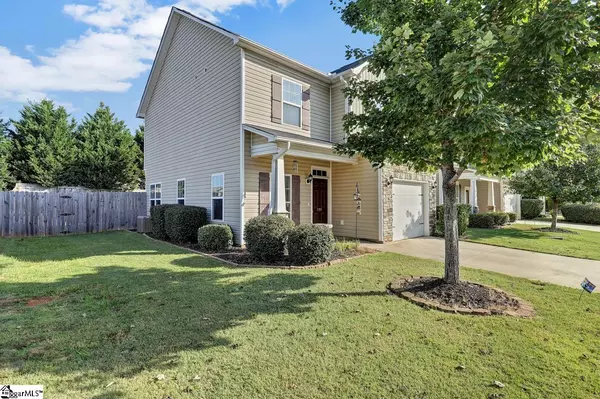 299 Barrett Chase Drive, Simpsonville, SC 29680