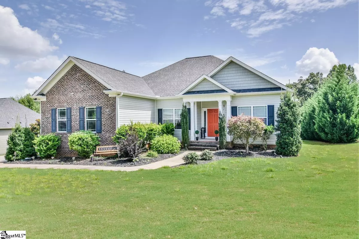 Simpsonville, SC 29680,128 Ladson Lake Lane