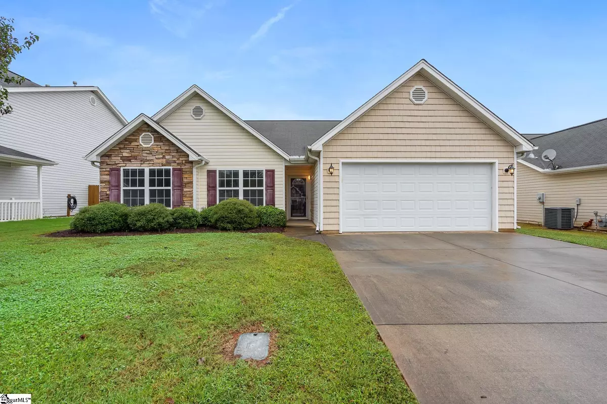 Simpsonville, SC 29680,328 Rivers Edge Circle