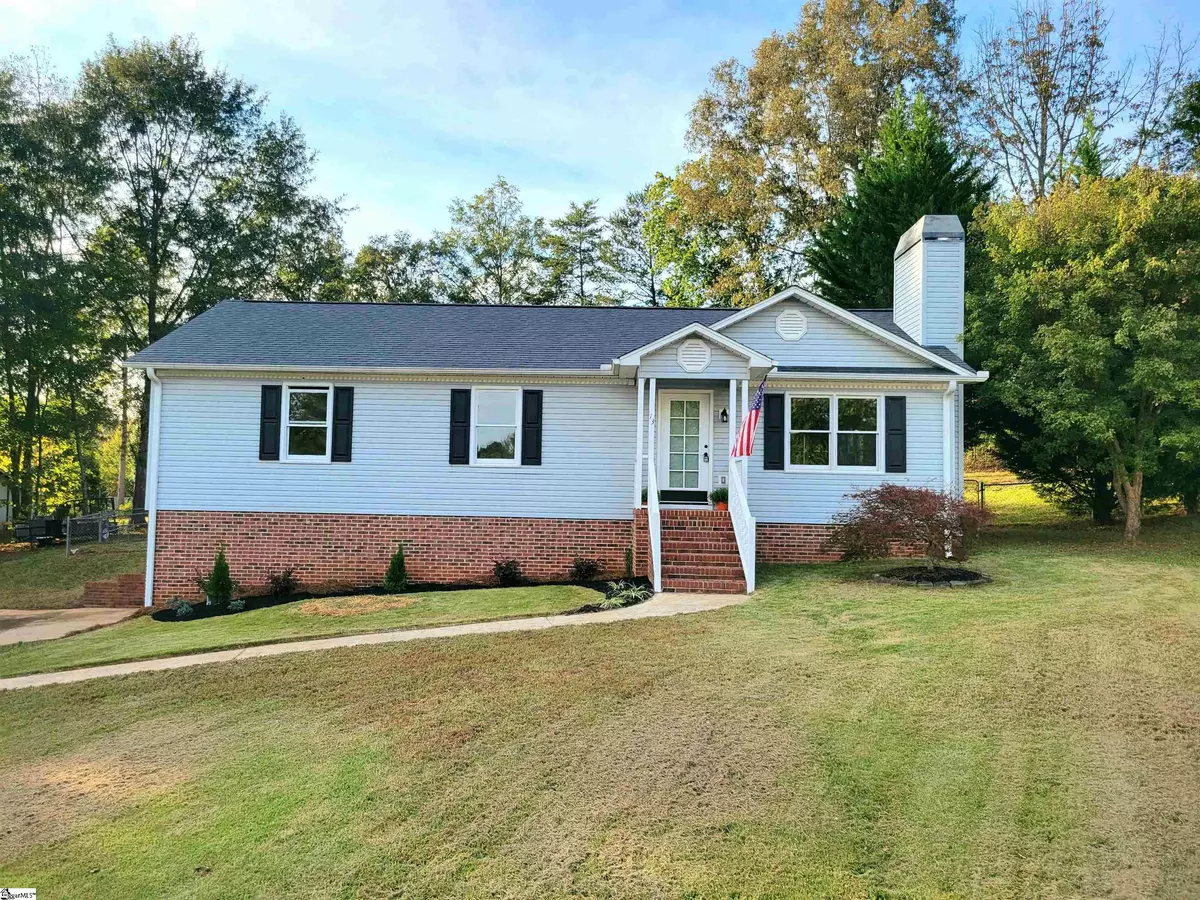 Marietta, SC 29661,13 Green Meadow Court