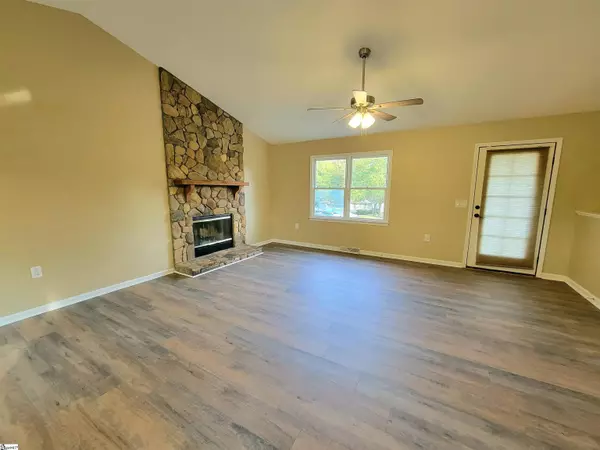 Marietta, SC 29661,13 Green Meadow Court