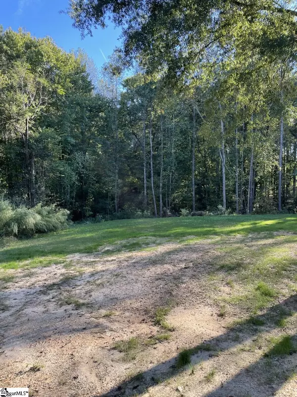 Clinton, SC 29325,487 Edgewood Drive