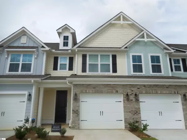 38 Red Horse Way, Greer, SC 29651