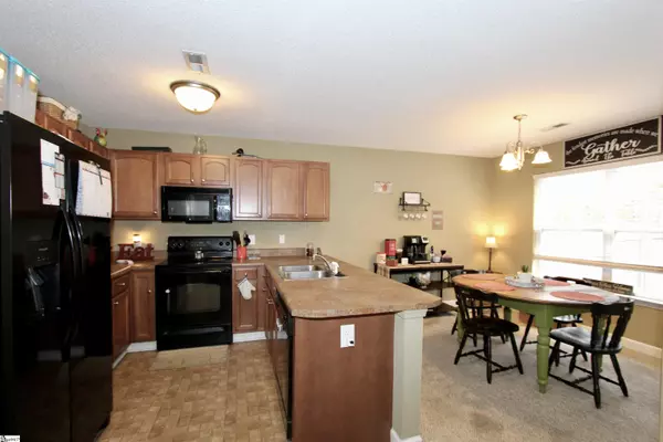 Moore, SC 29369,719 S Gray Beaver Court