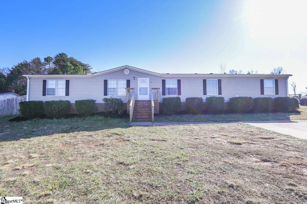 201 Hoston Drive, Piedmont, SC 29673