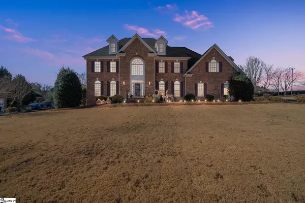 251 W Killarney Lake, Moore, SC 29369